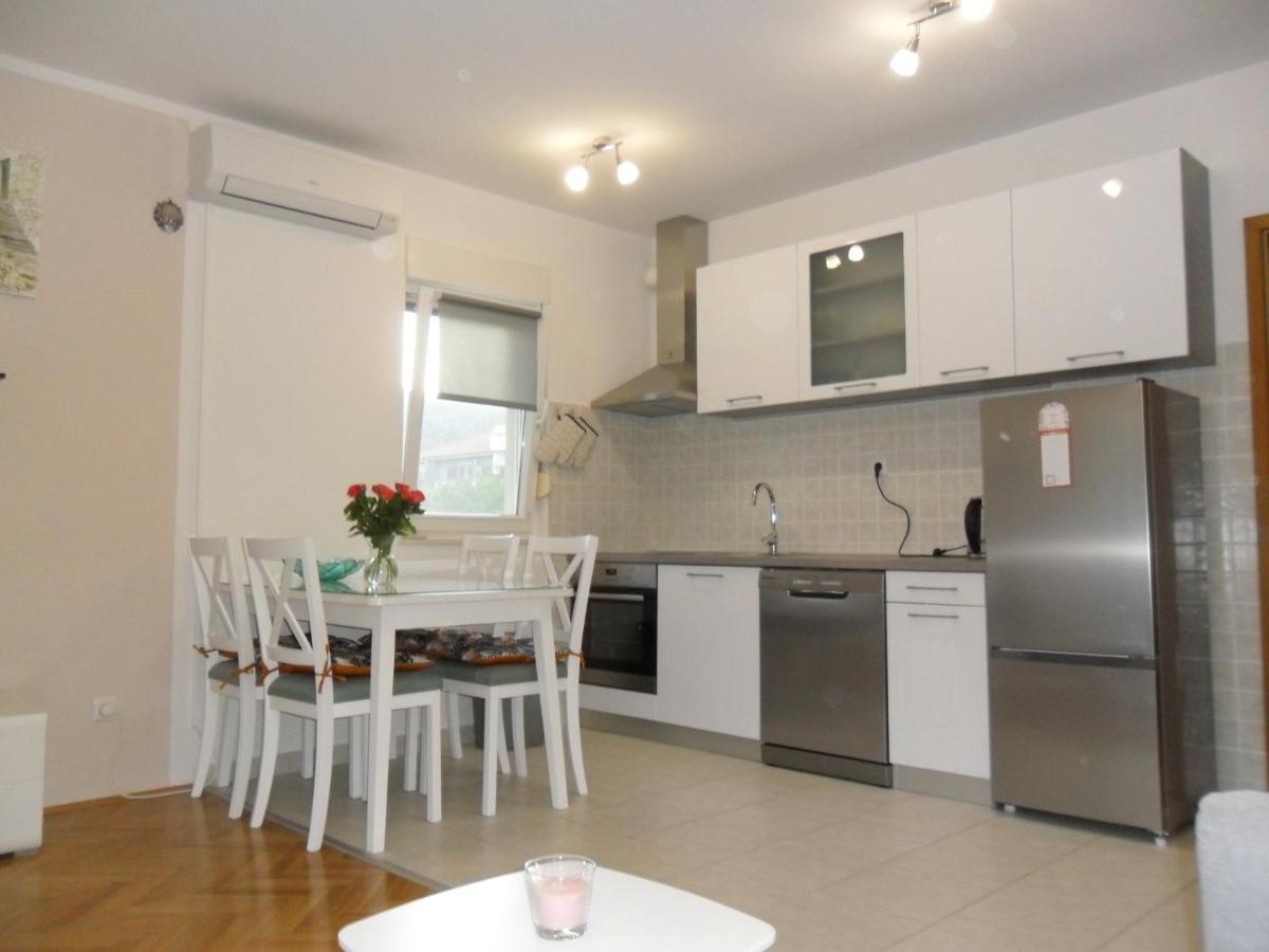 Apartman Ljubica Traù Esterno foto