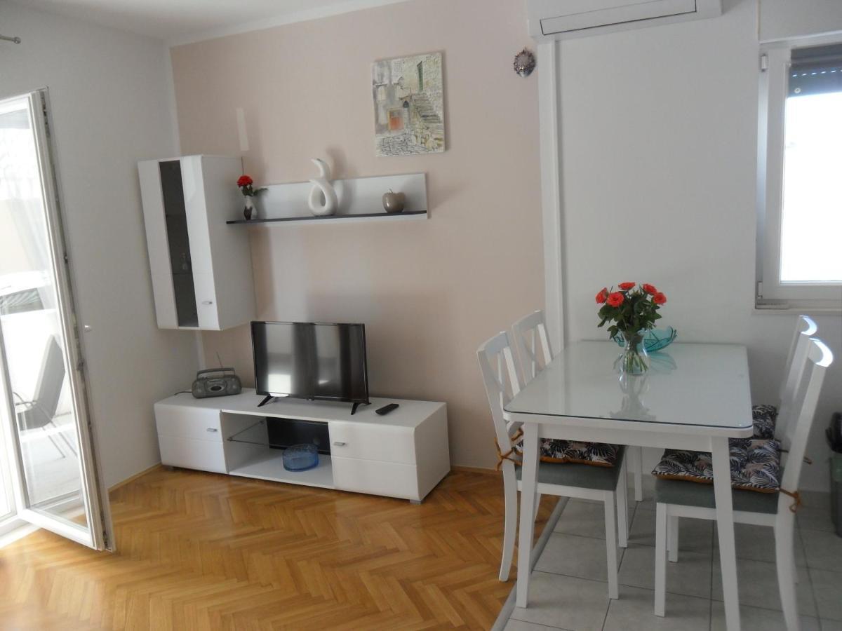 Apartman Ljubica Traù Esterno foto