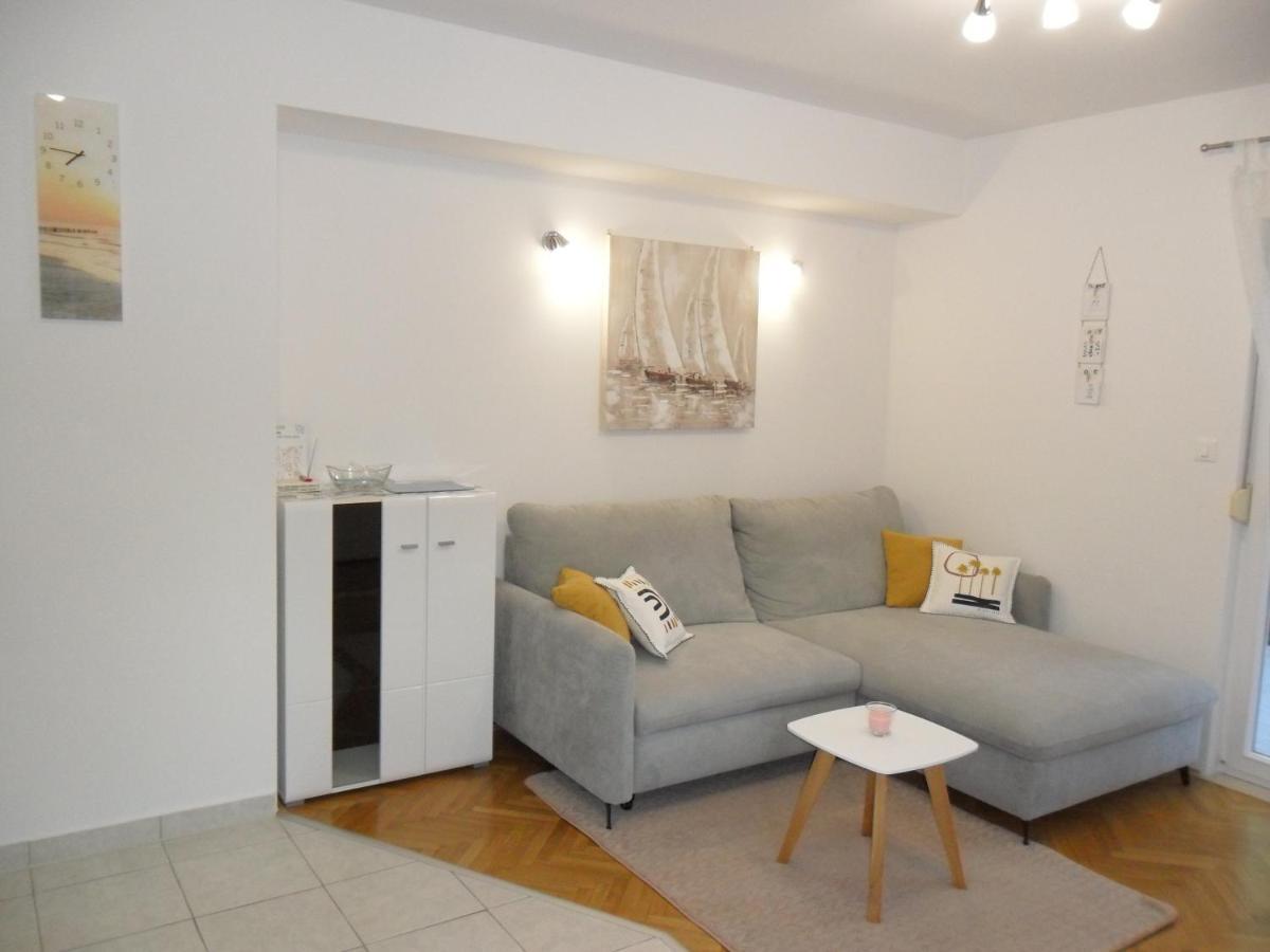 Apartman Ljubica Traù Esterno foto