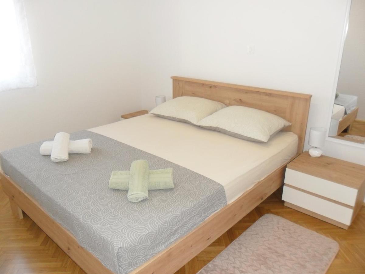 Apartman Ljubica Traù Esterno foto